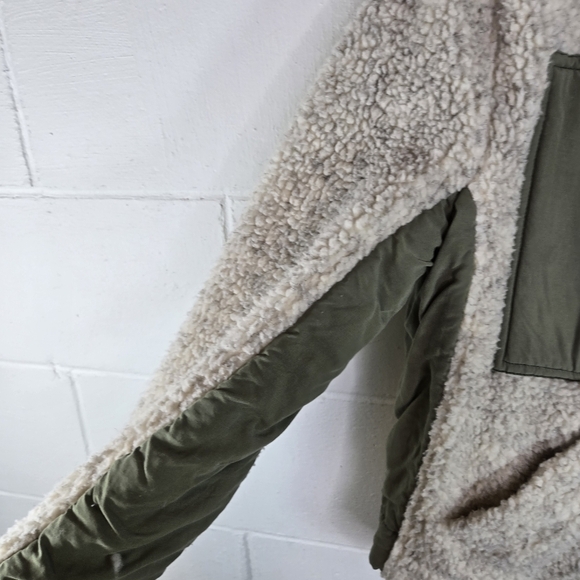 We The Free People rivington sherpa khaki zip jacket - Picture 11 of 12
